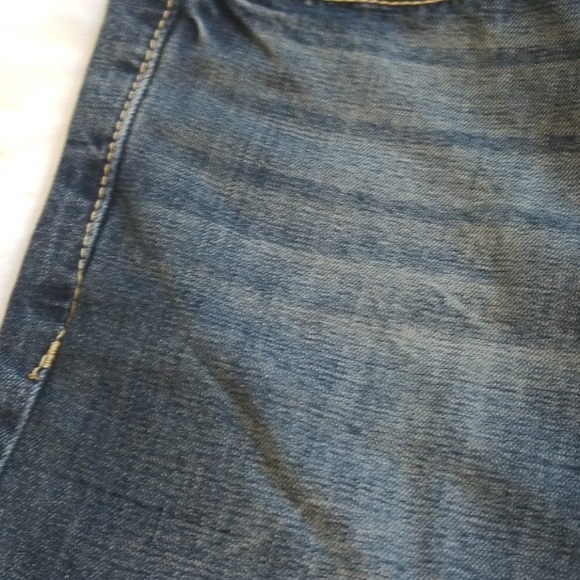 Carbon Relaxed Fit Jean Shorts - Picture 3 of 3